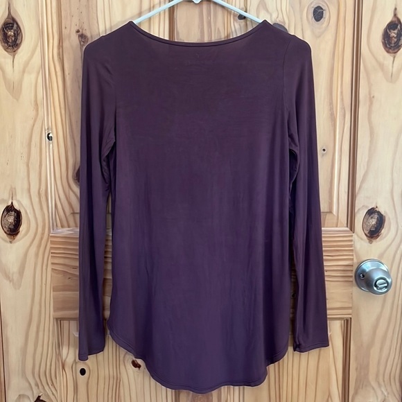 AMERICAN Eagle Outfitters Soft & Sexy Long Sleeve Top - Picture 4 of 7